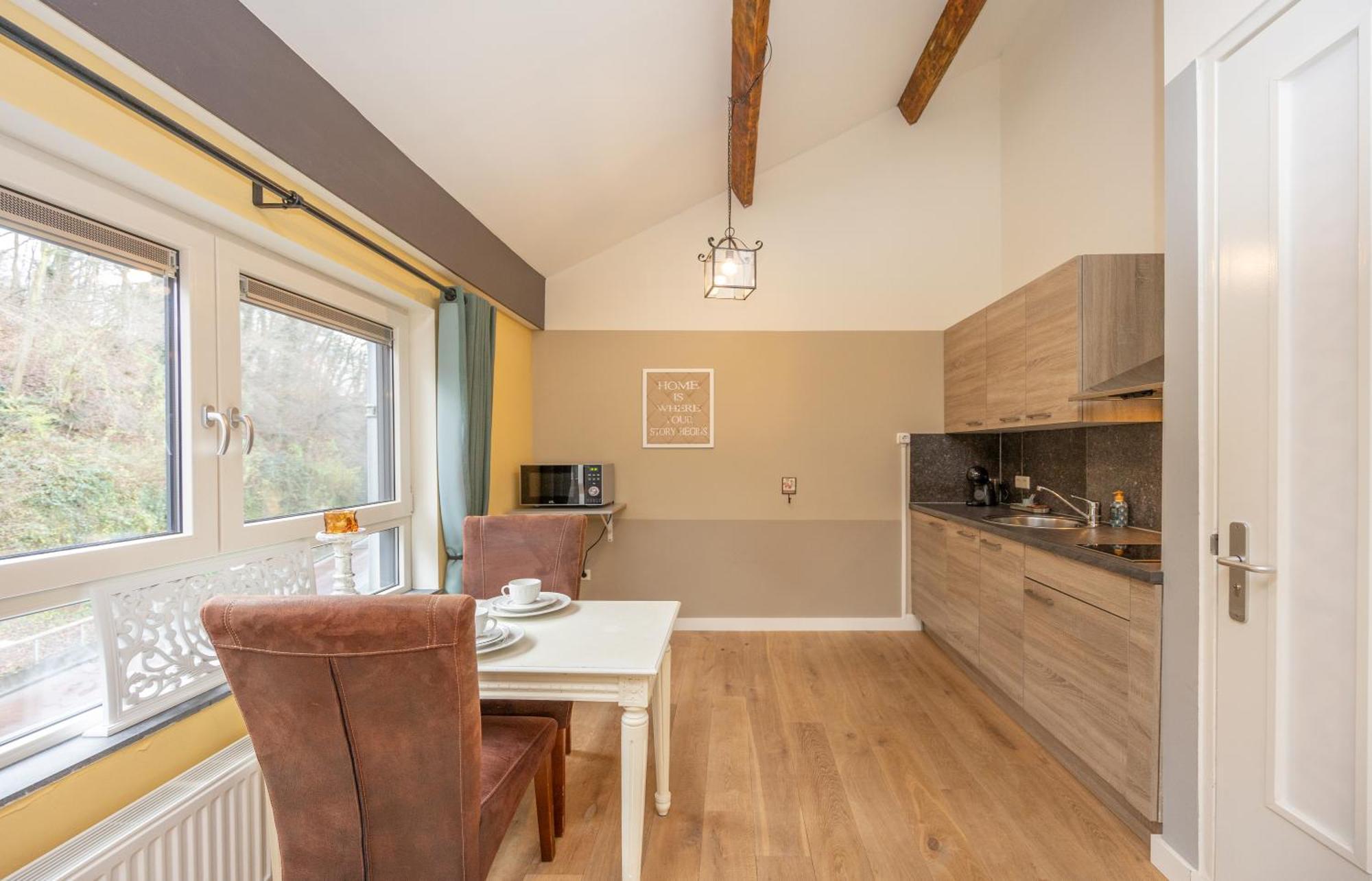 Luxe Appartementen Leonardus 팔켄뷔르흐안더횔 외부 사진